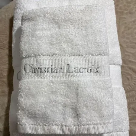 Champagne Stars エペルネー