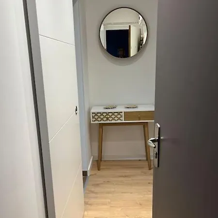 Champagne Stars アパート *